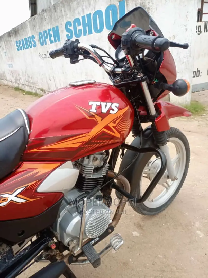 TVS HLX Plus ES 2021 Red