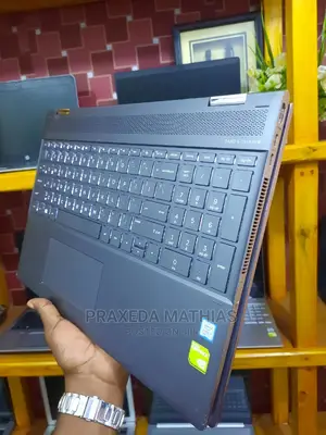 Laptop HP Spectre X360 15t 8GB Intel Core I7 SSD 512GB