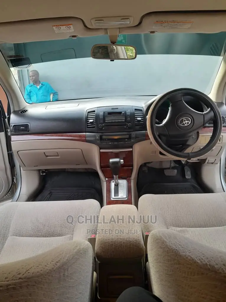 Toyota Premio 2002 Silver