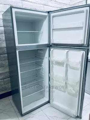 Kubwa Sana Hili Fridge