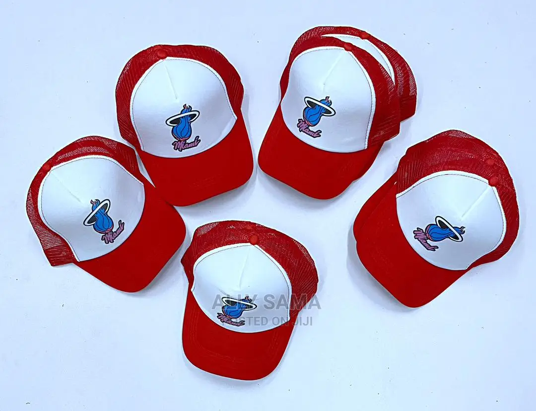 Caps Nee Brand