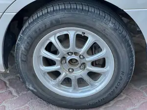 Toyota Alphard 2004
