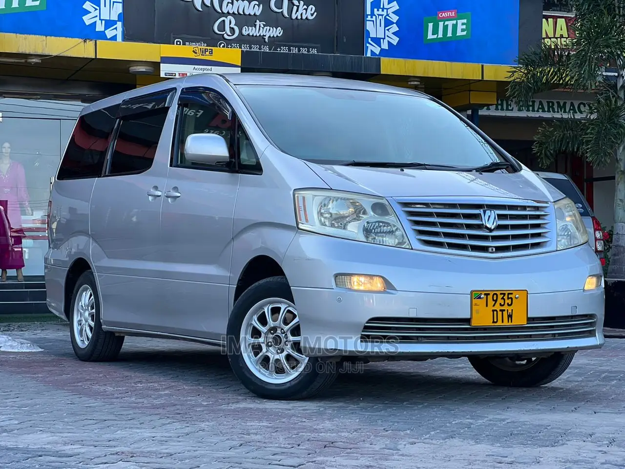 Toyota Alphard 2004