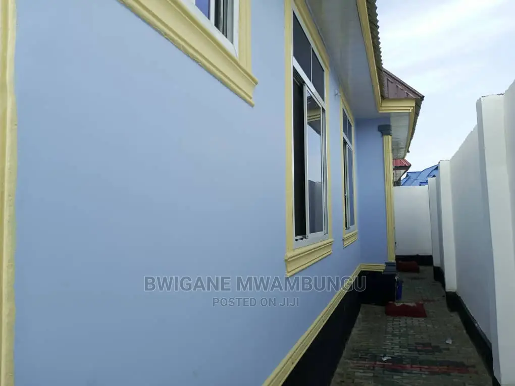Furnished 6bdrm Apartment in Chamazi Kwa Mkongo, Mbagala for Sale