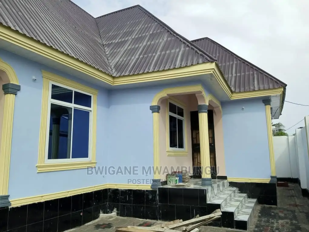 Furnished 6bdrm Apartment in Chamazi Kwa Mkongo, Mbagala for Sale