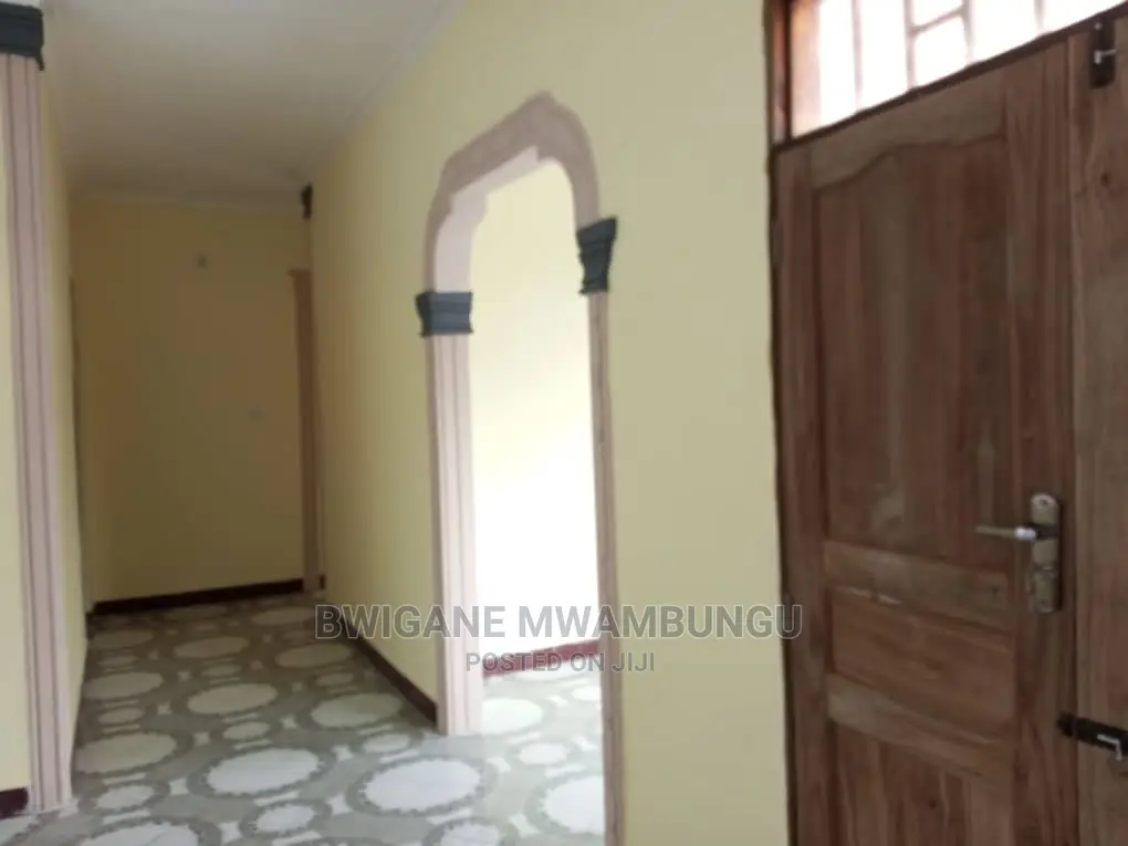 Furnished 6bdrm Apartment in Chamazi Kwa Mkongo, Mbagala for Sale