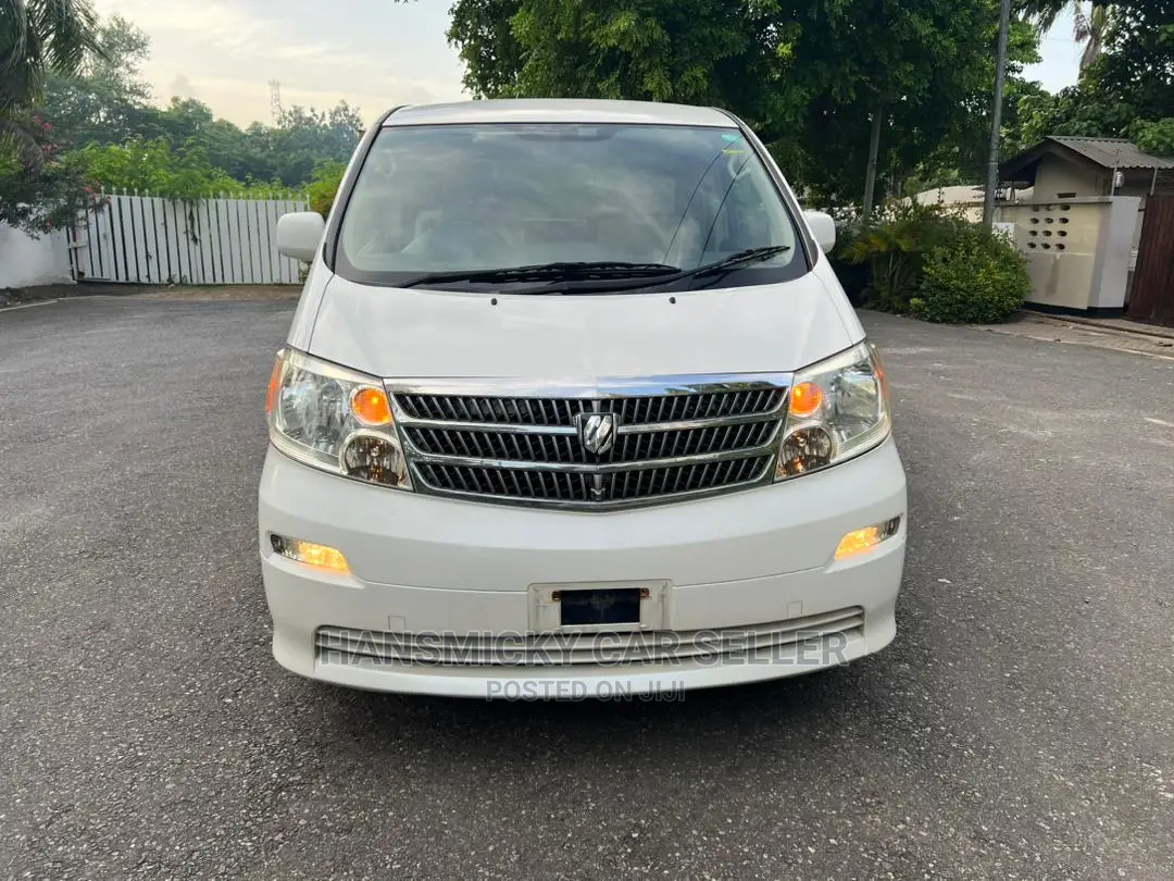 Toyota Alphard 2004 White