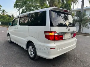 Toyota Alphard 2004 White