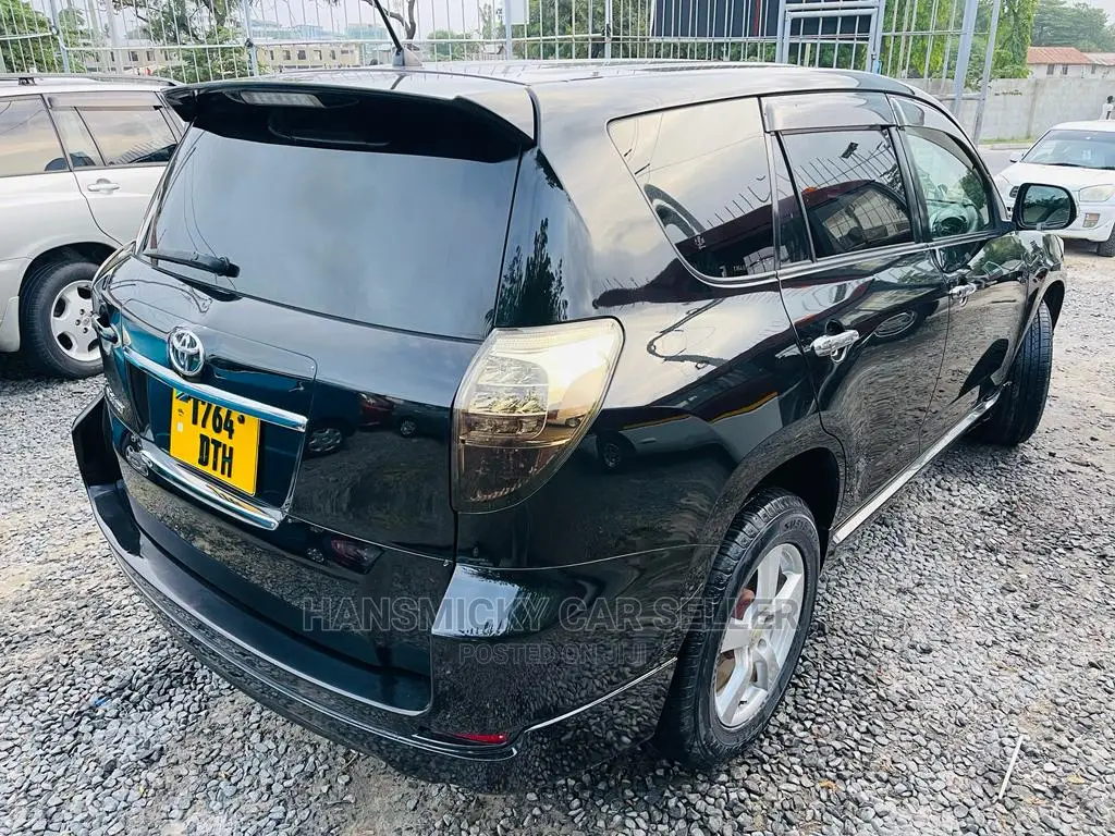 Toyota Vanguard 2008 Black