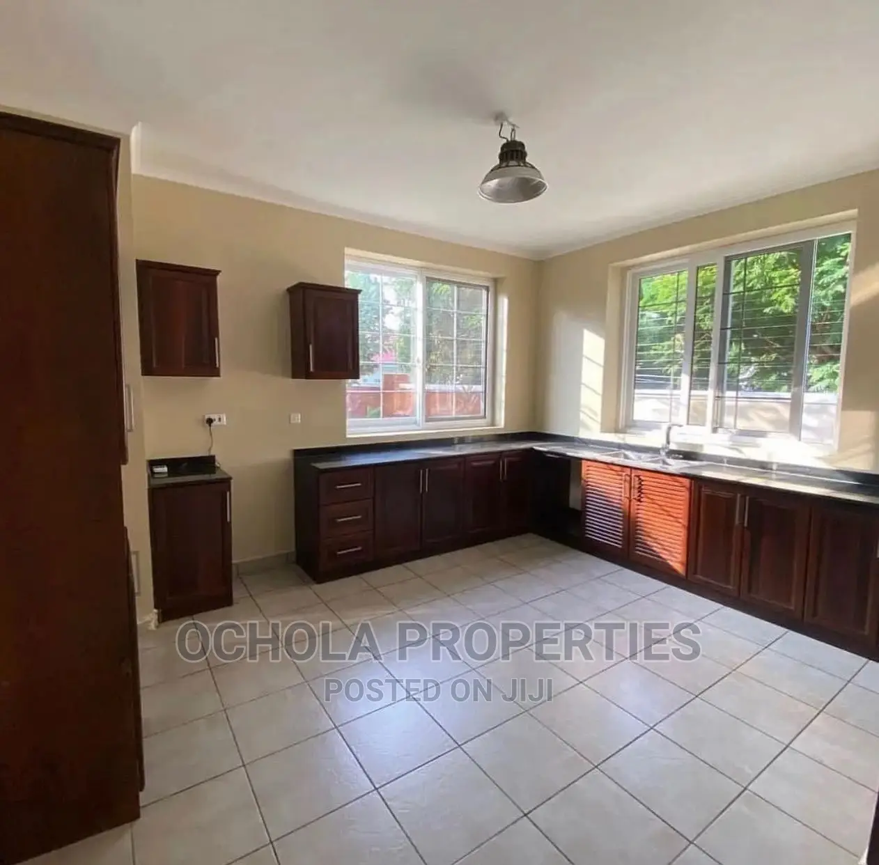 3bdrm Villa in Mbezi for Rent