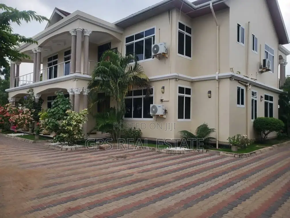 5bdrm Bungalow in Mbezi Beach Juu, Kinondoni for Sale