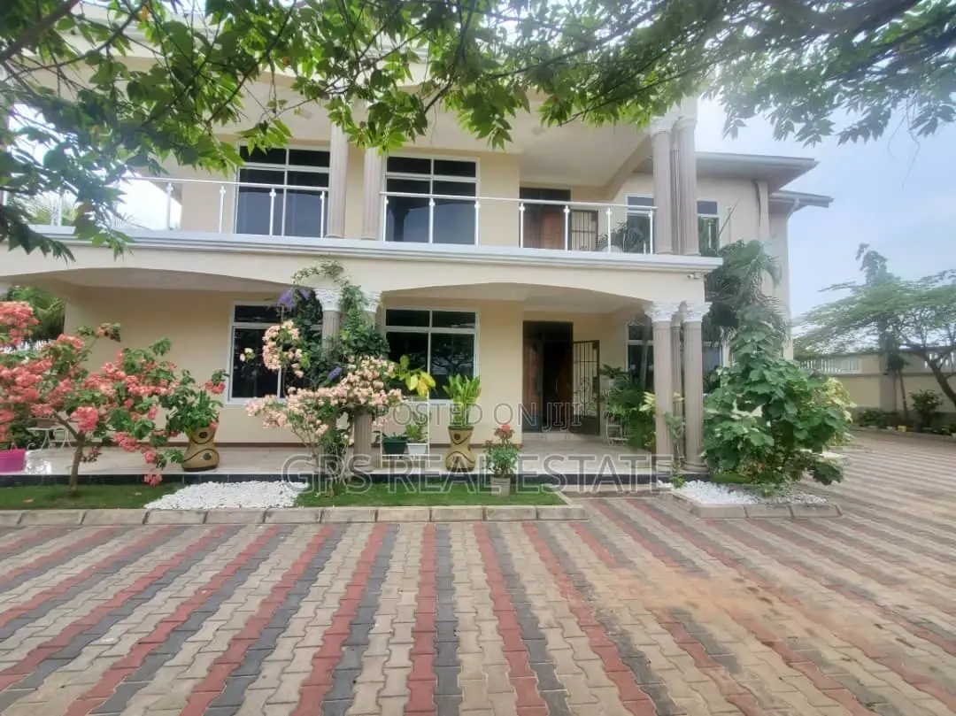 5bdrm Bungalow in Mbezi Beach Juu, Kinondoni for Sale