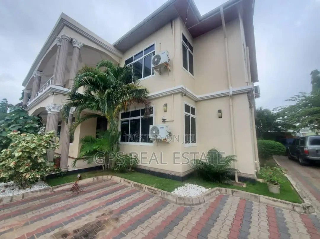 5bdrm Bungalow in Mbezi Beach Juu, Kinondoni for Sale
