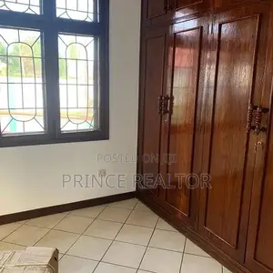 4bdrm Mansion in Bunju, Kinondoni for Sale