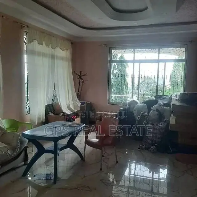 4bdrm Mansion in Bunju, Kinondoni for Sale