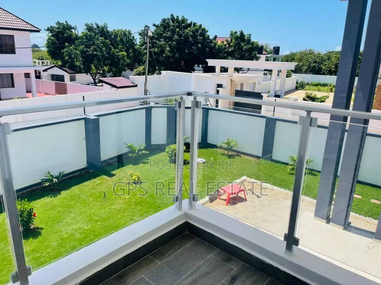 5bdrm Mansion in Kunduchi, Kinondoni for Sale