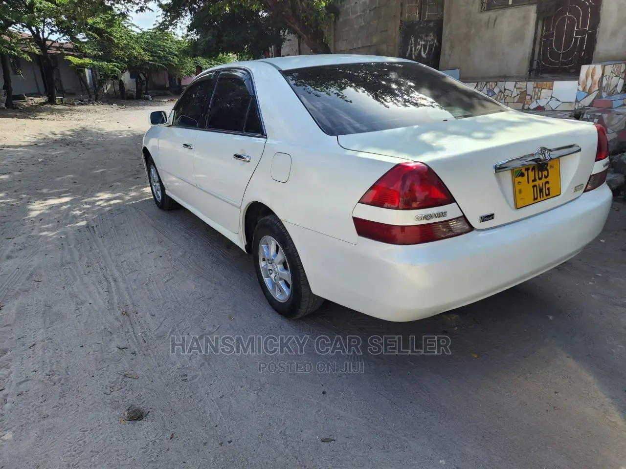 Toyota Mark II 2004 White