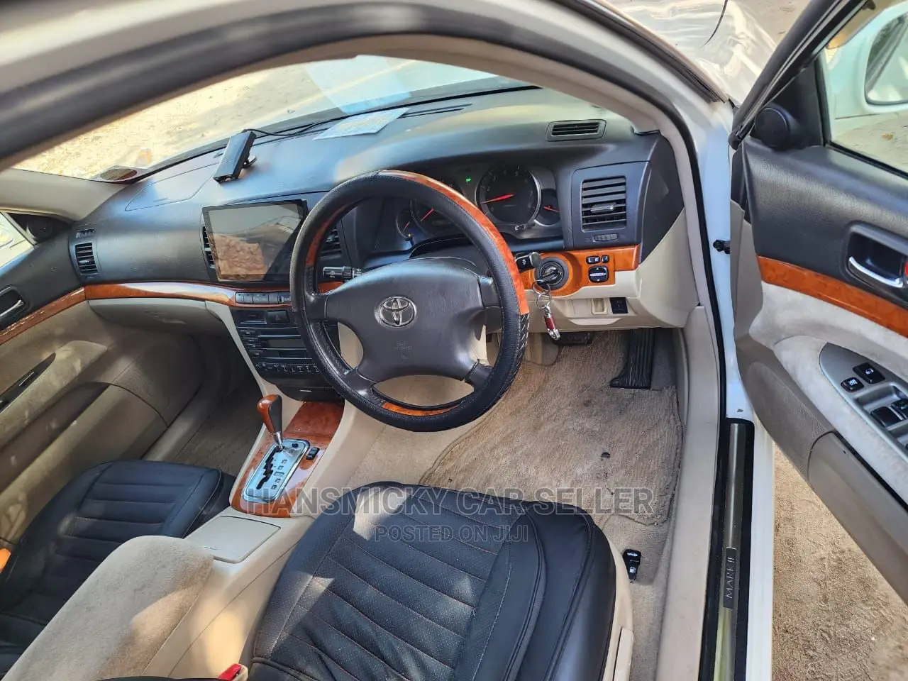 Toyota Mark II 2004 White