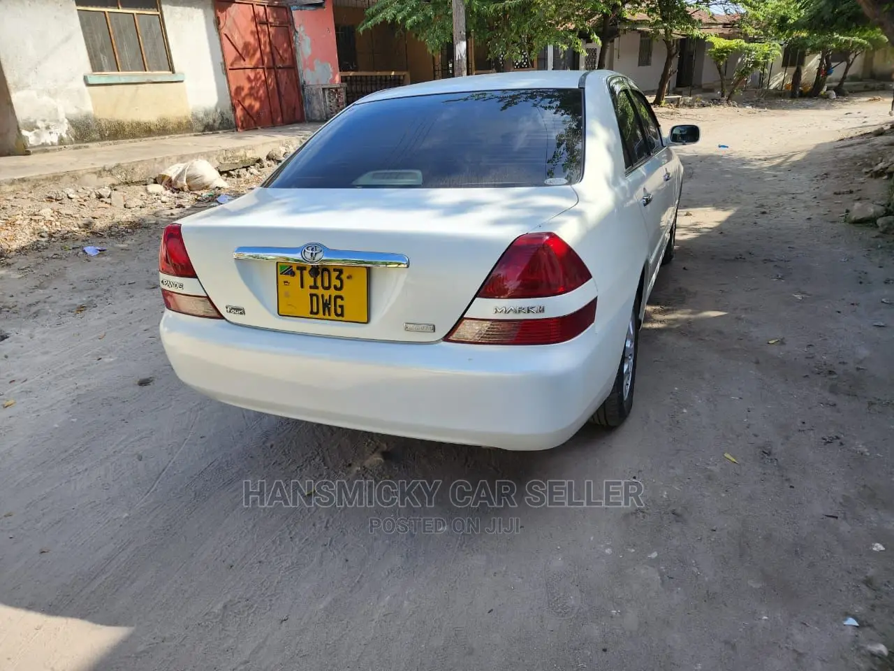 Toyota Mark II 2004 White