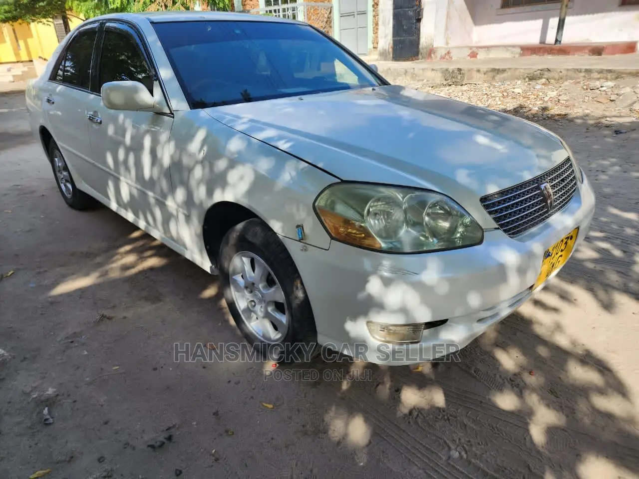 Toyota Mark II 2004 White
