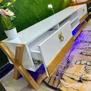 White Tv Showcase