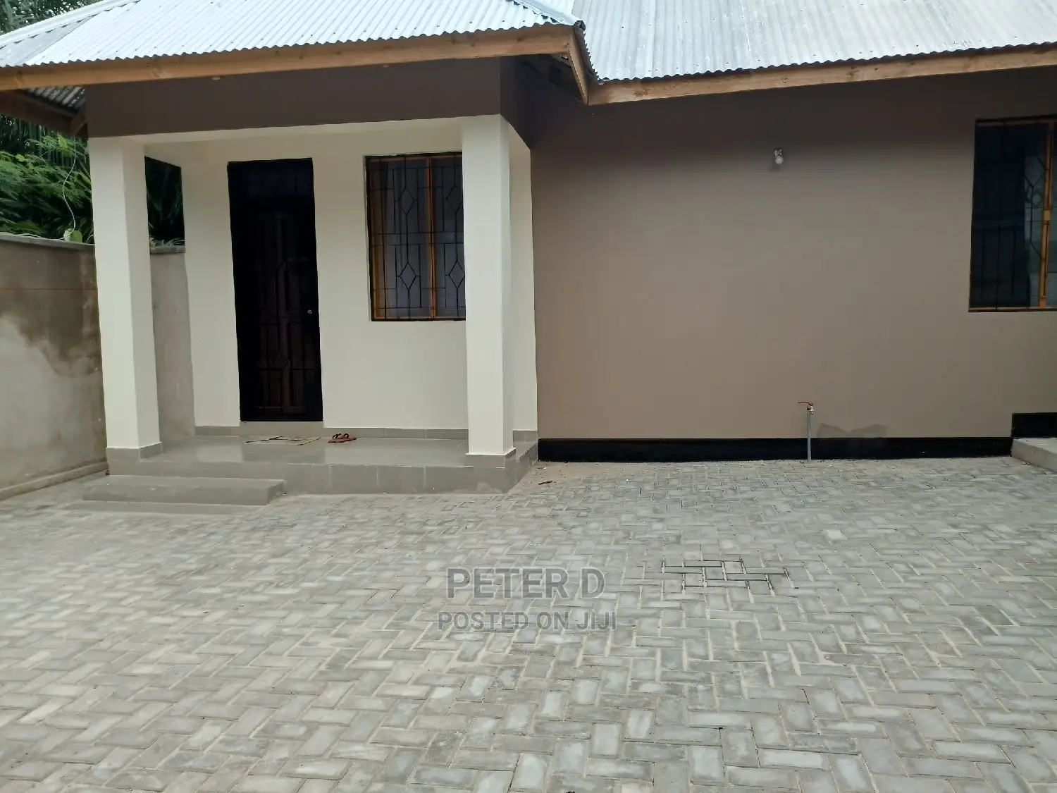 1bdrm Apartment in Kimara for rent