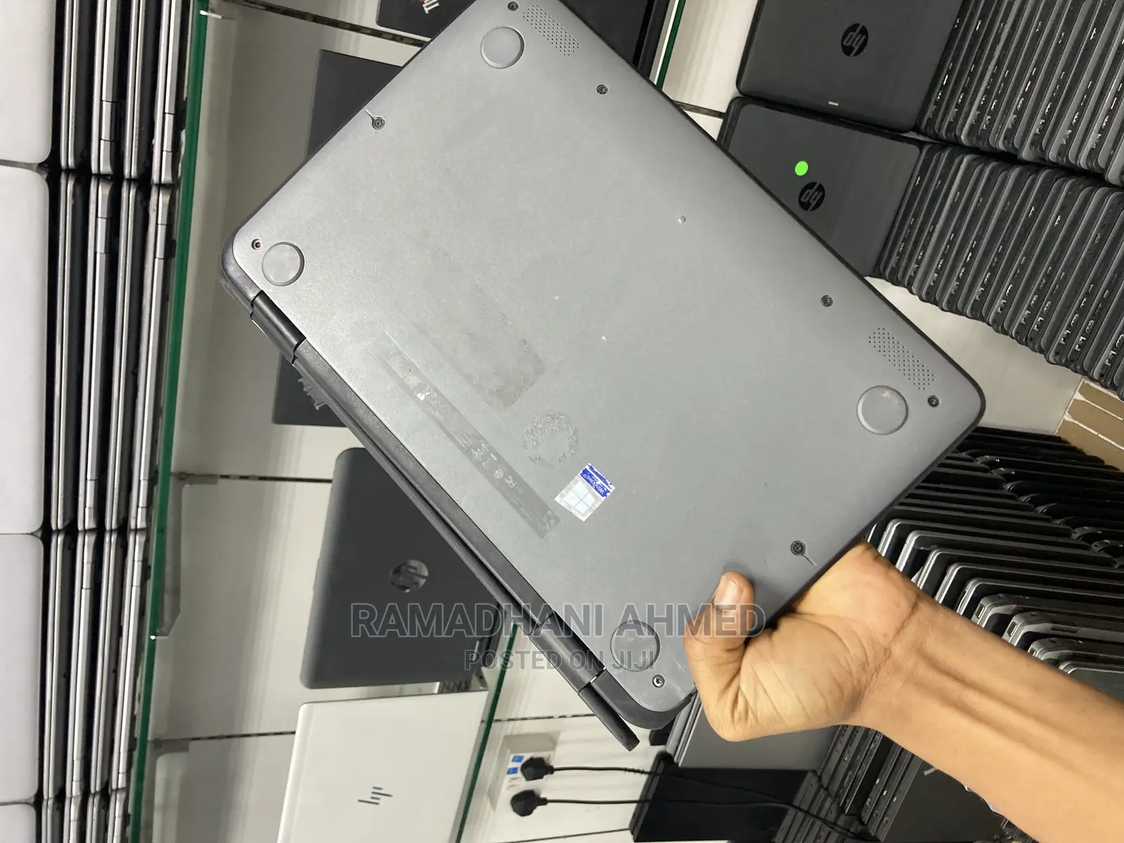 Laptop HP 215 G1 4GB Intel SSD 128GB