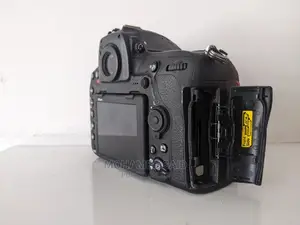 Nikon D850