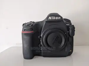 Nikon D850