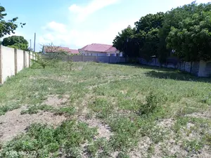 Uwanja Unauzwa Bahari Beach