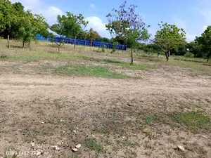 Land for Salae in Bahari Beach