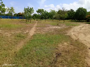 Land for Salae in Bahari Beach