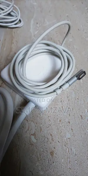 Macbook Power Adapter 45watts, 85watts