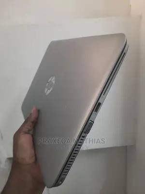 Laptop HP EliteBook 820 G3 8GB Intel Core I5 HDD+SSD 512GB