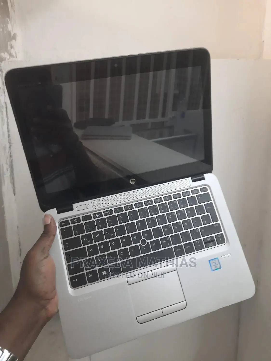 Laptop HP EliteBook 820 G3 8GB Intel Core I5 HDD+SSD 512GB