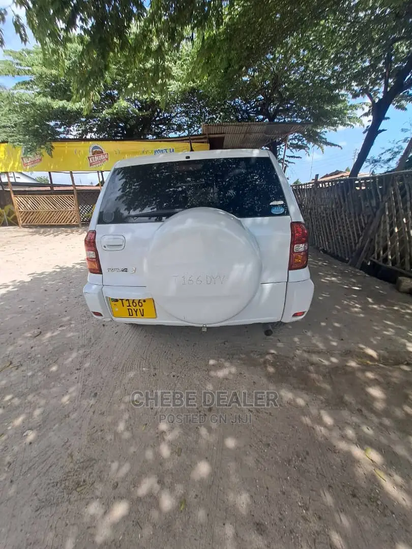 Toyota RAV4 1.8 2005 White