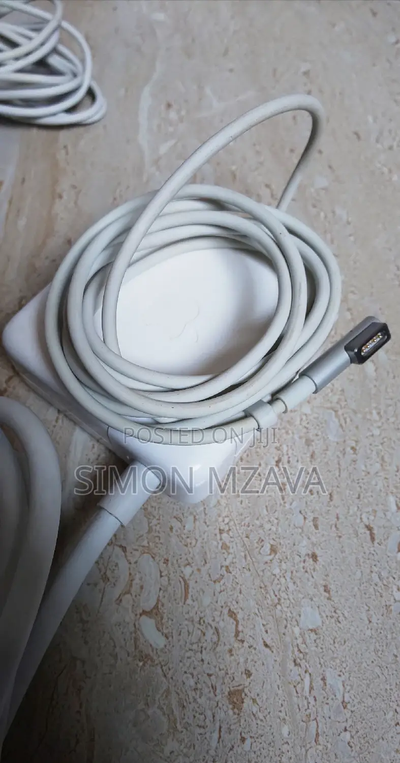 Apple Orignal Adapter 45watts, 60watts