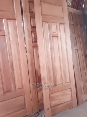 Milango Mninga Na Mkongo