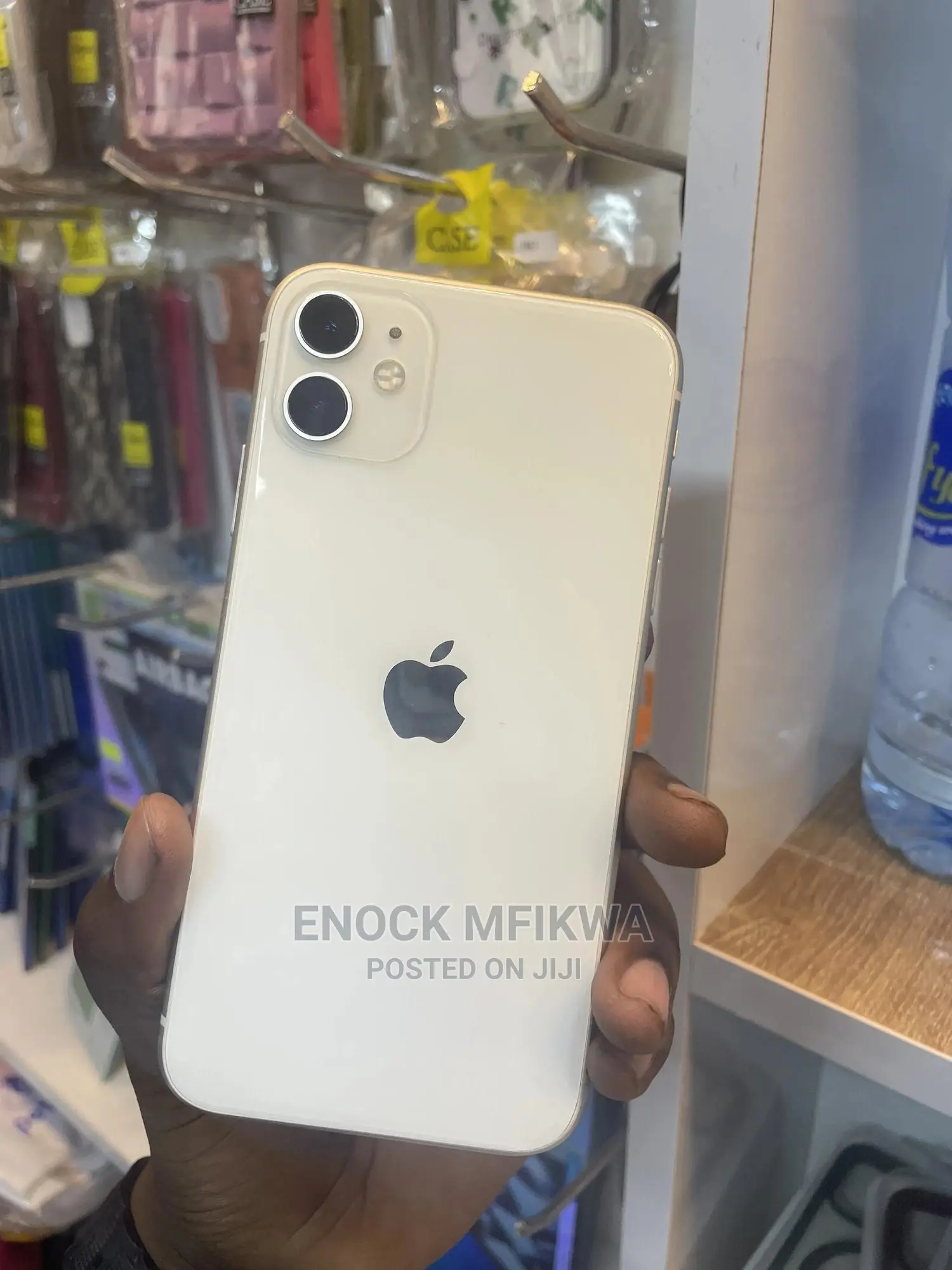 Apple iPhone 11 64 GB White