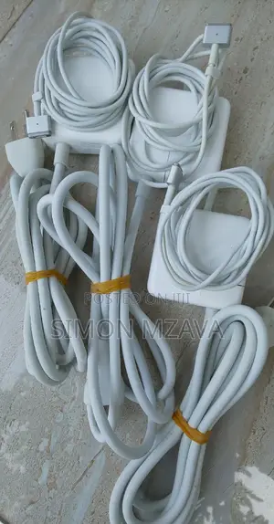 Original Macbook Adapter