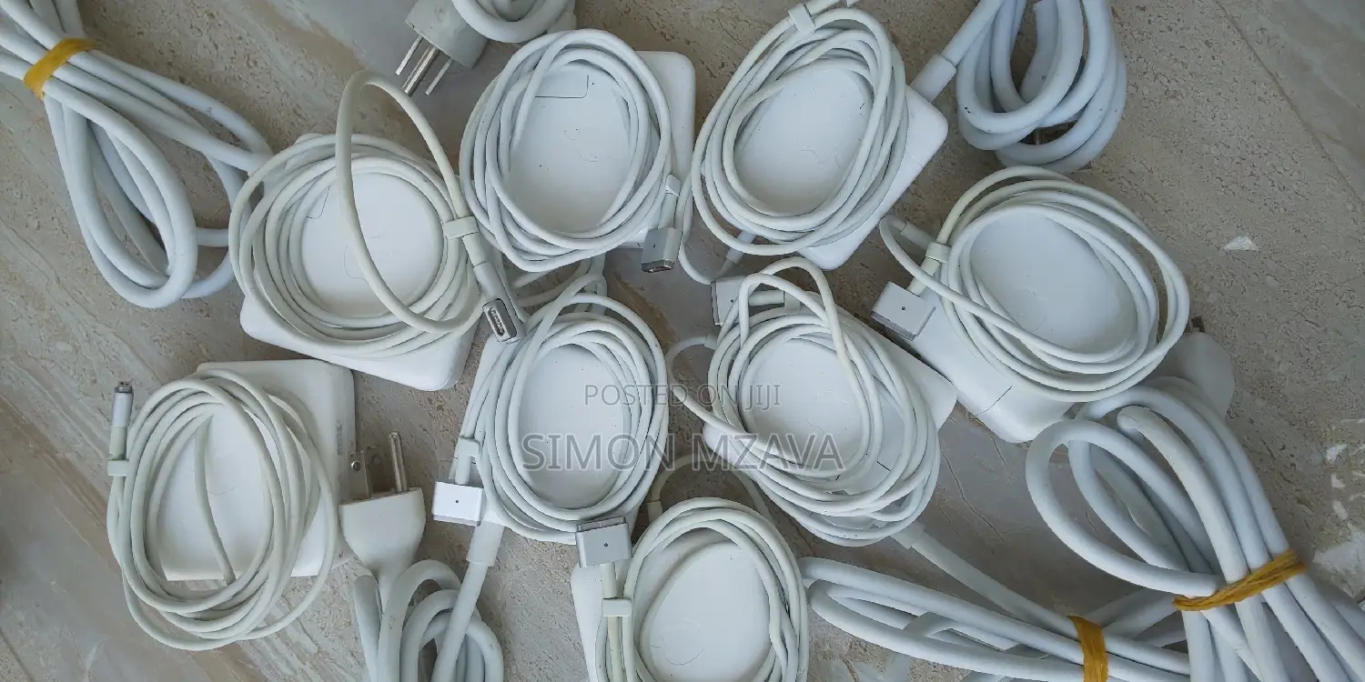 Original Macbook Adapter