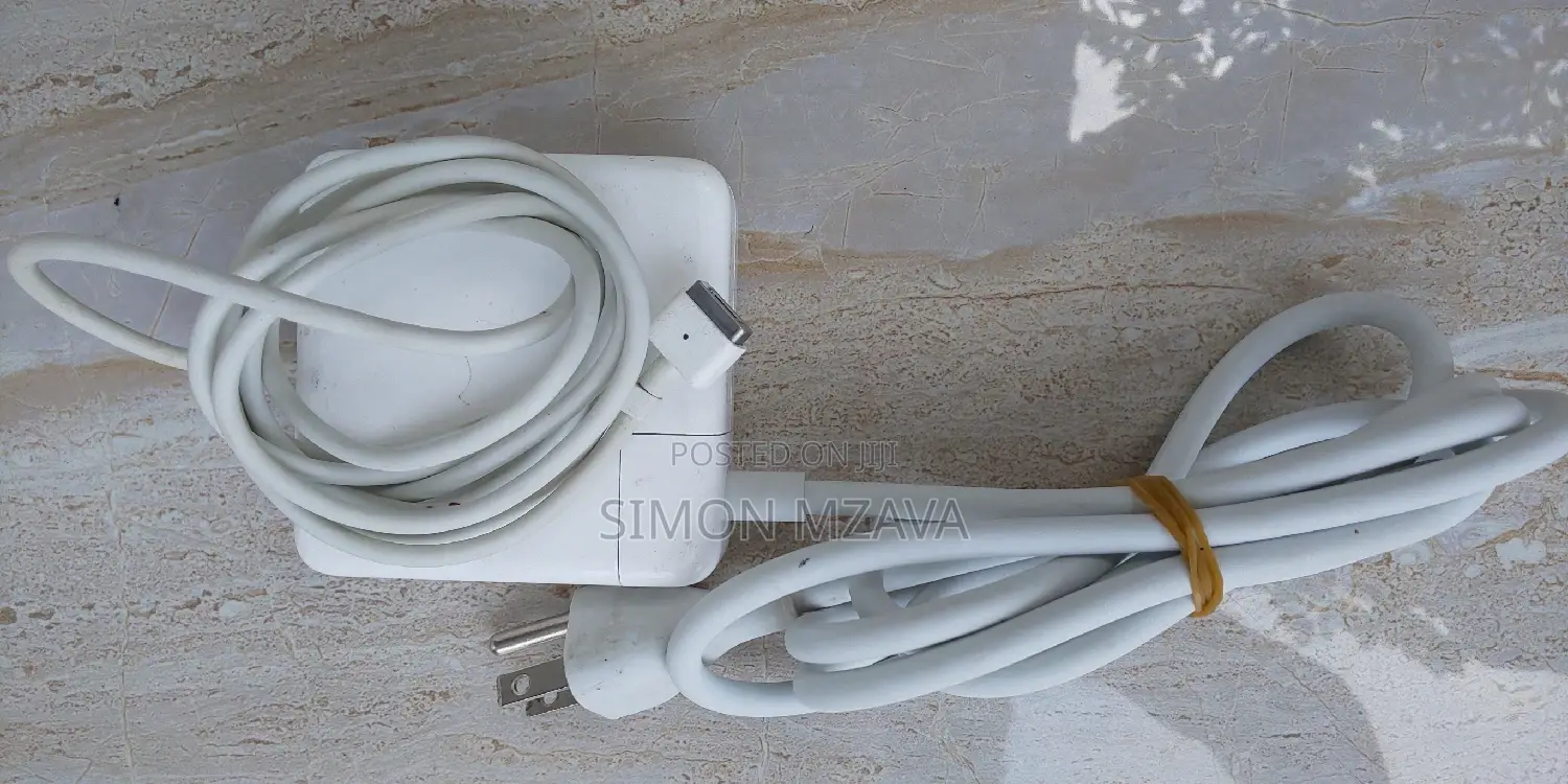 Original Mac Charger 60watts, 85watts