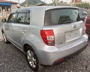 Toyota IST 2008 Silver