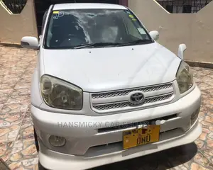 Toyota RAV4 2004 White
