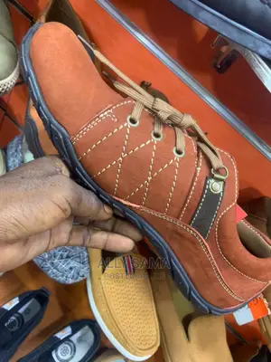 Men's Shoes Brown
