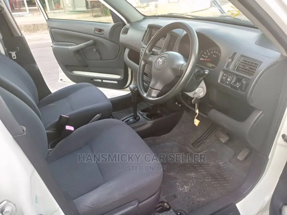 Toyota Probox 2006 White