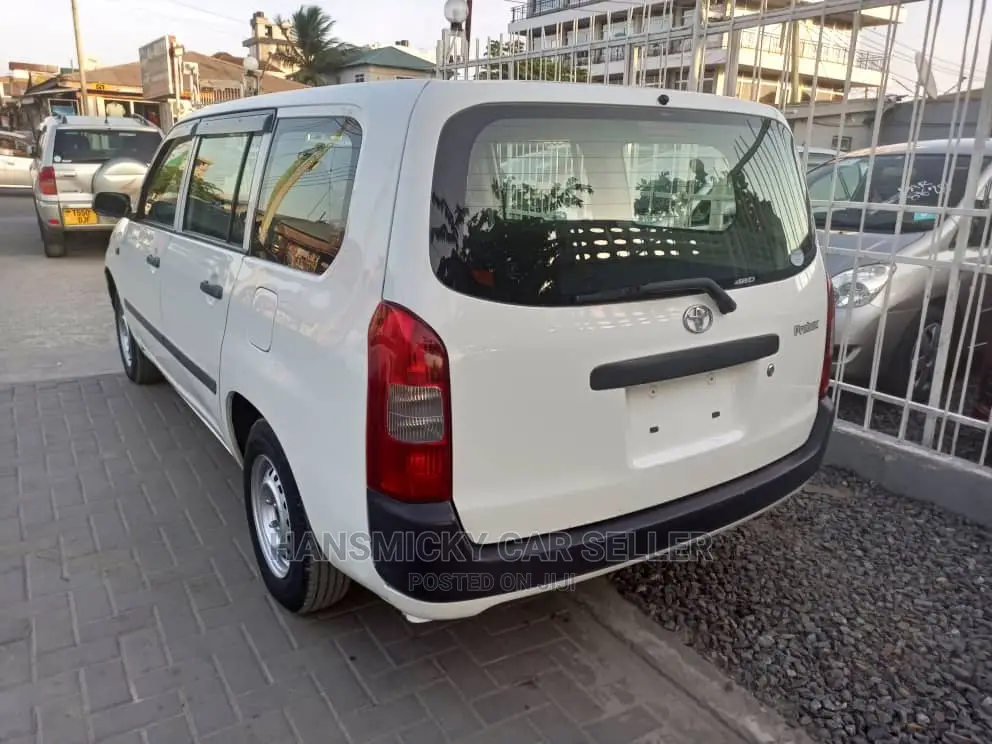Toyota Probox 2006 White