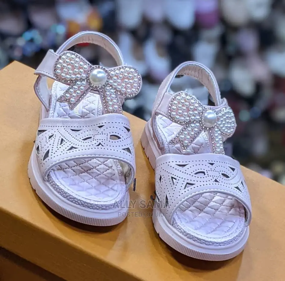 Girls Shoes