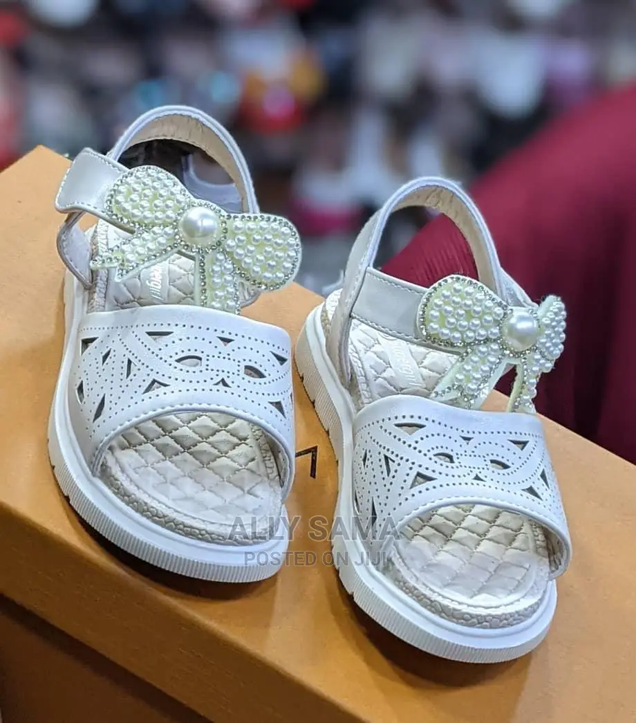 Girls Shoes