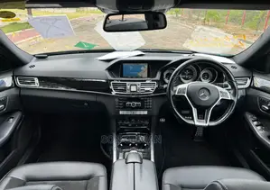 Mercedes-Benz E250 SV Premium 2014 Black